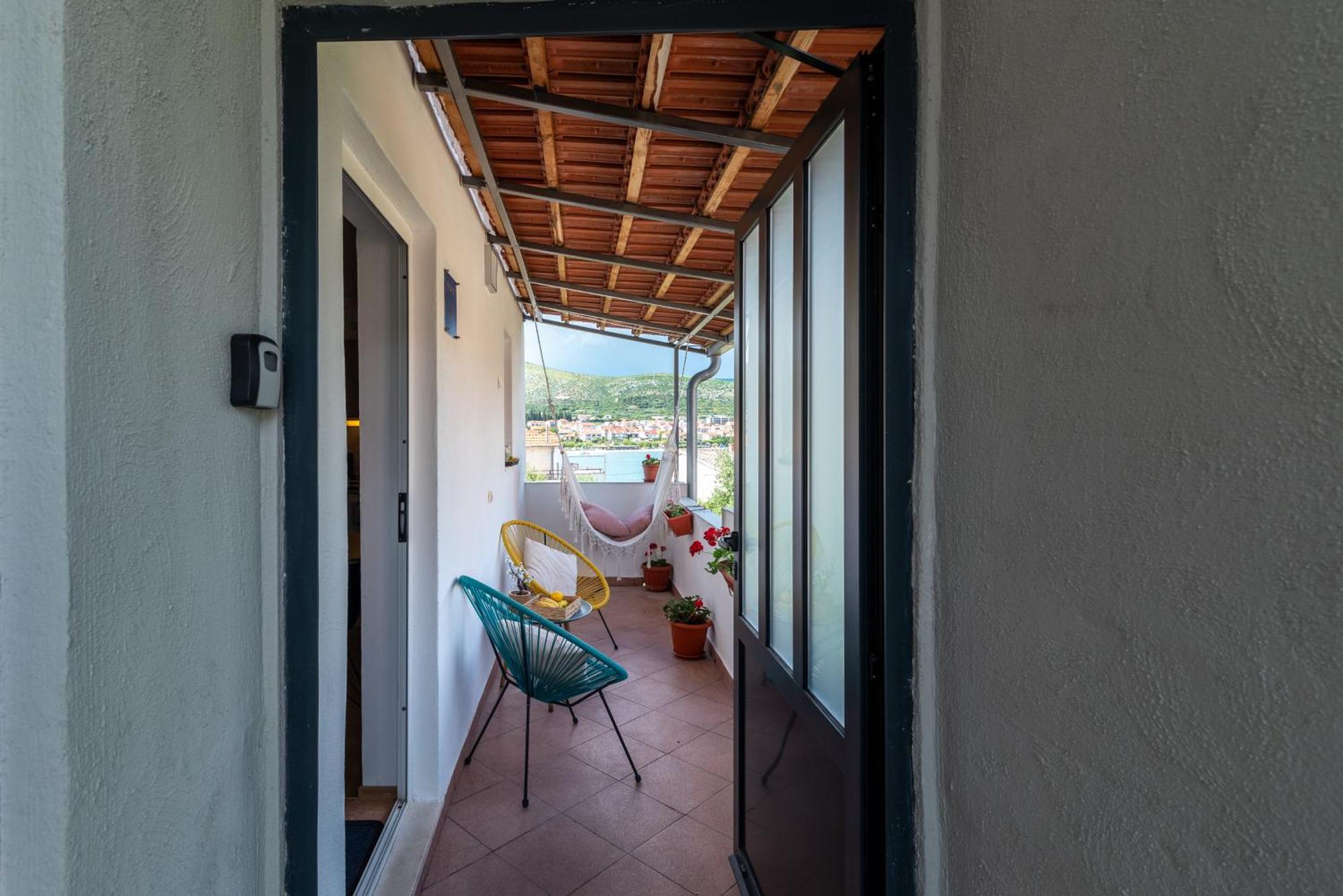 Studio Apartment Coce Trogir Exterior foto