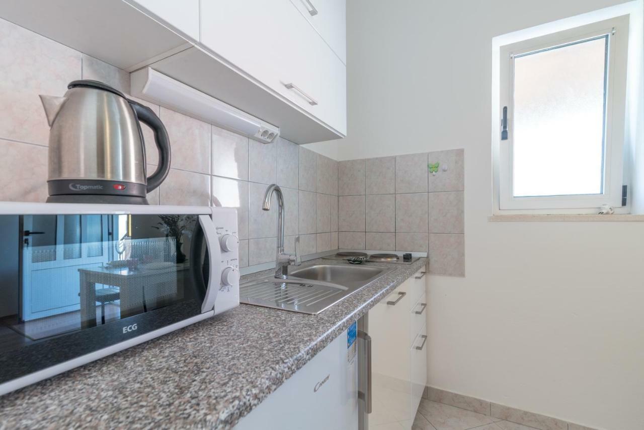 Studio Apartment Coce Trogir Exterior foto